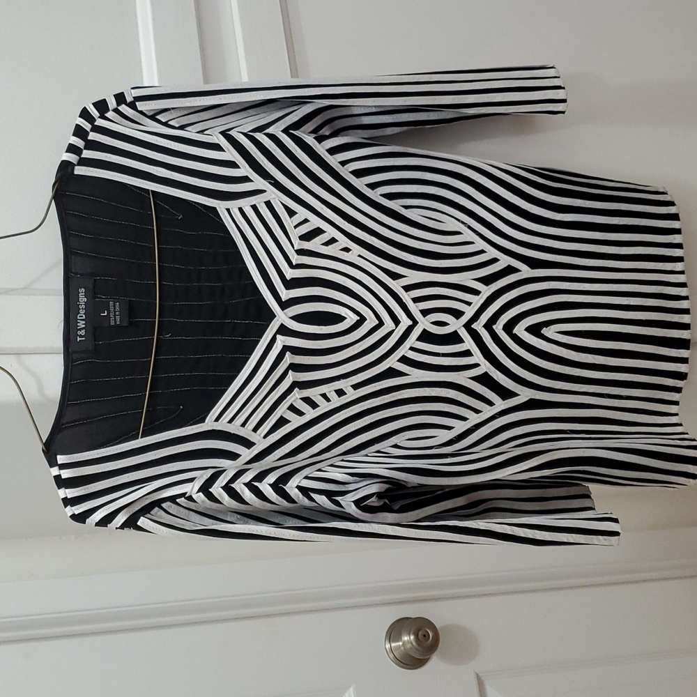 Sharp Black with White ribbons Top